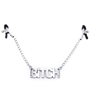 Par de Grampos para Mamilos com Regulagem e Pingente Escrito BITCH